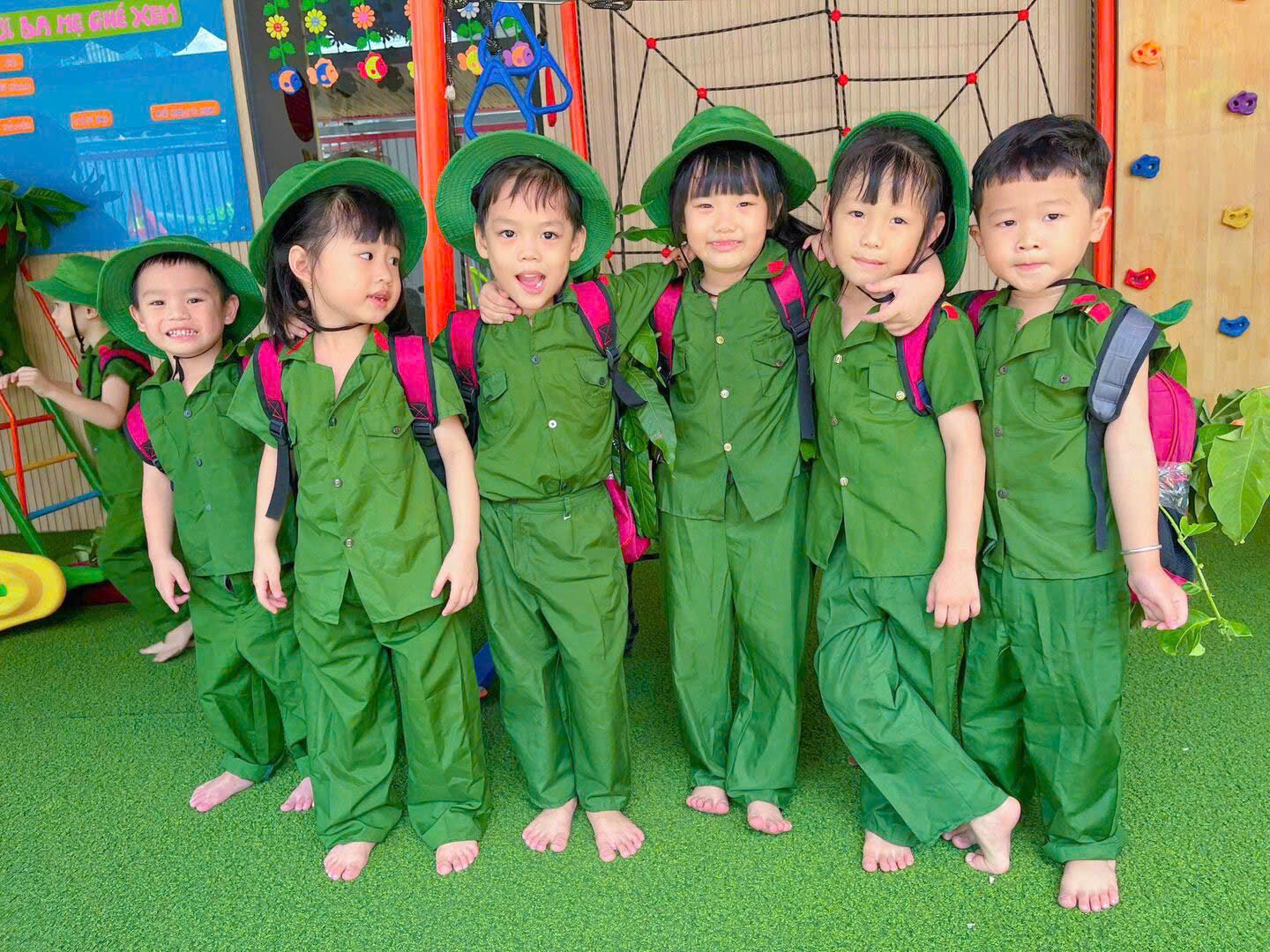 TRẢI NGHIỆM: NGỤY TRANG TƯ TRANG CHIẾN ĐẤU