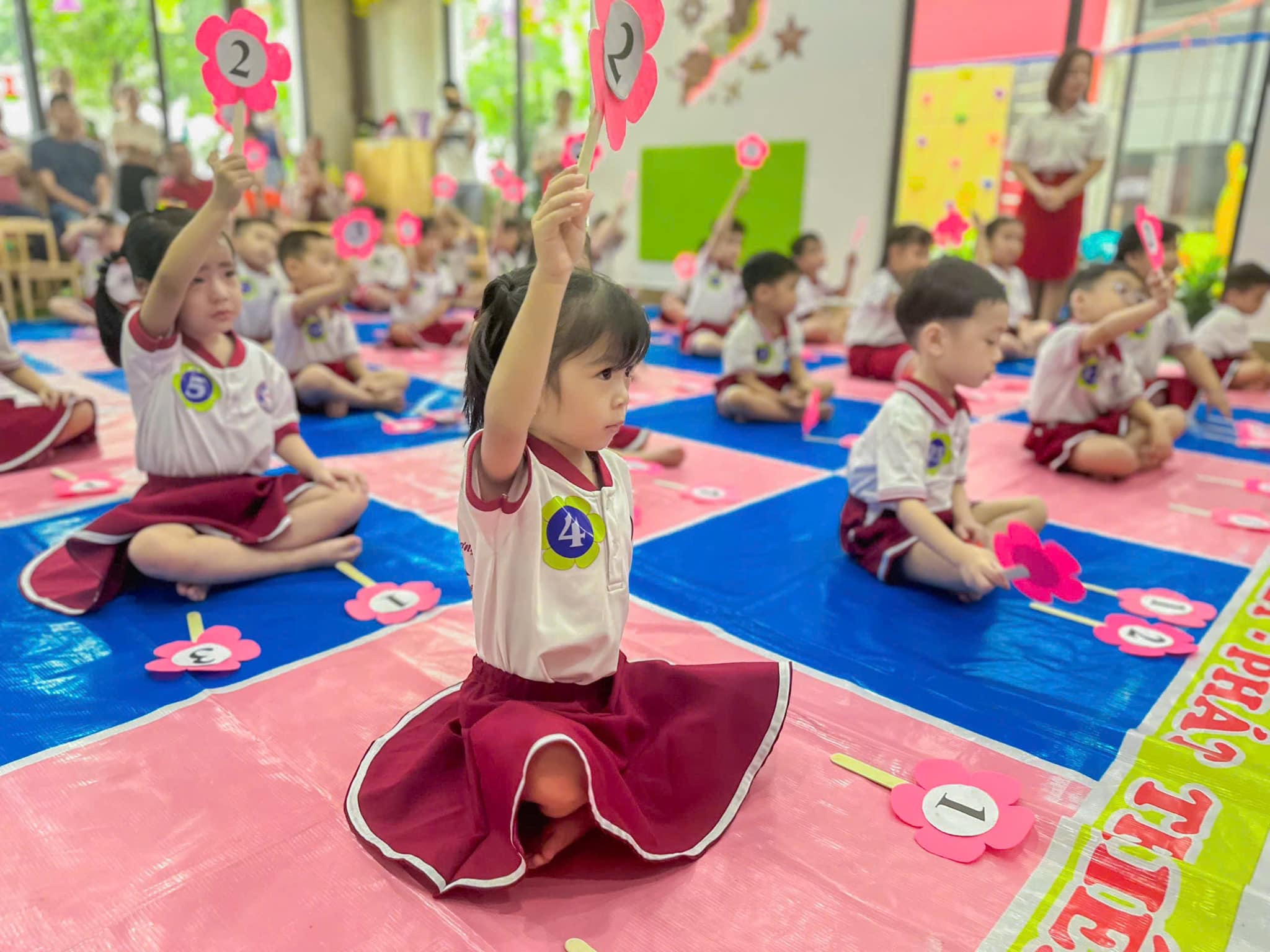 Học mầm non trẻ học những gì? Cha mẹ nào cũng cần biết