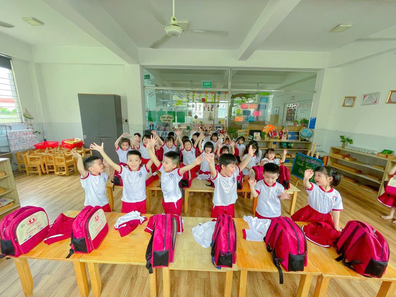 CHUẨN BỊ HÀNH TRANG - ĐẾN TRƯỜNG CÙNG BÉ