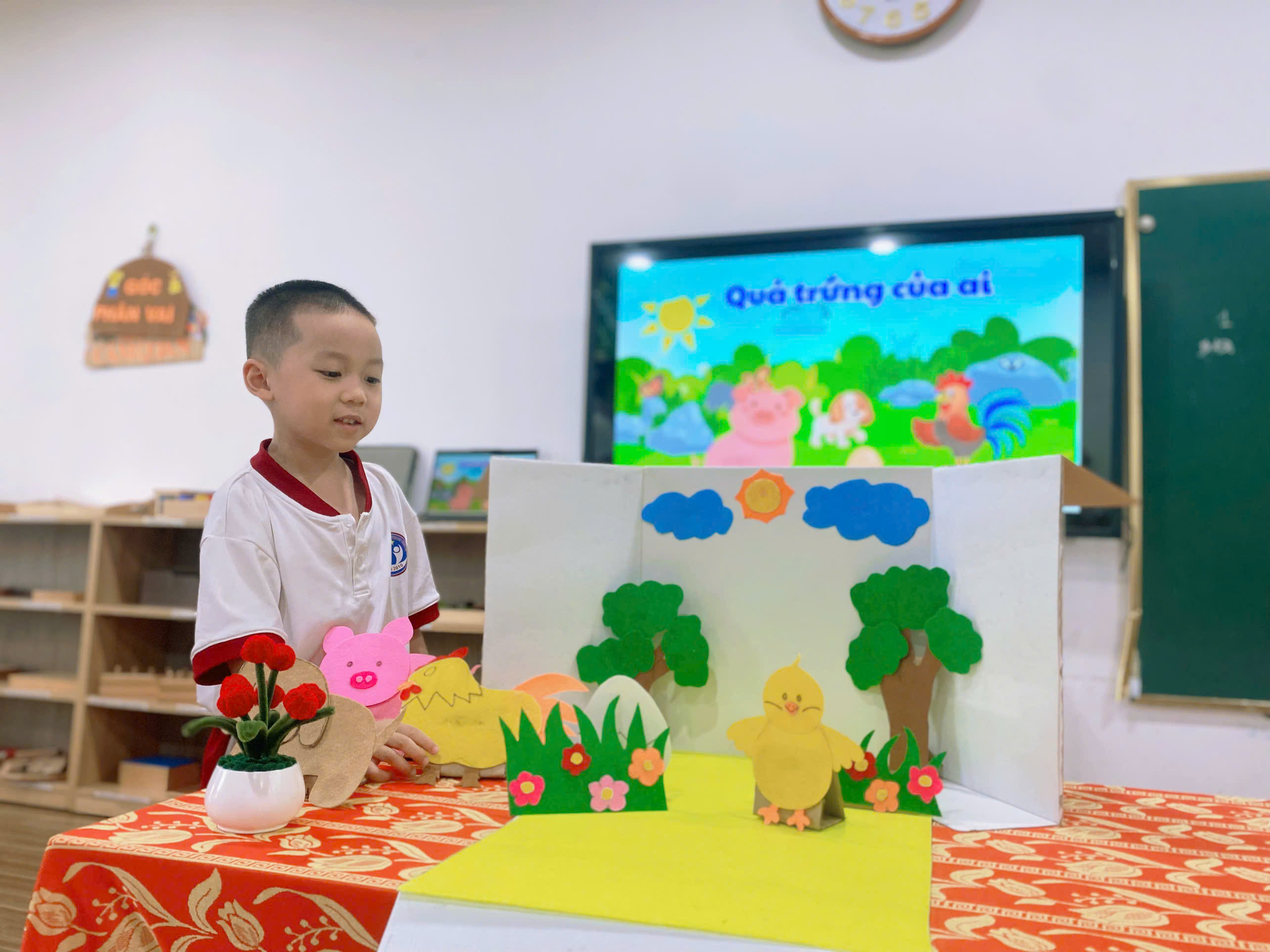 BÉ NGHE KỂ CHUYỆN